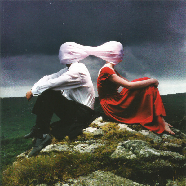 Funeral For A Friend – Casually Dressed & Deep In Conversation (CD Album Copy Protected, 2003)